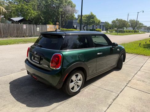 Used 2016 MINI Cooper 2-Door Hardtop FWD image 5