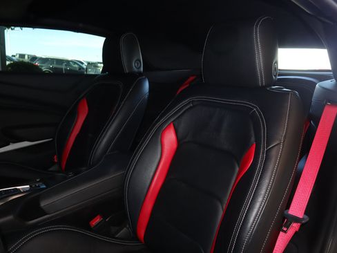 Used 2023 Chevrolet Camaro SS image 30