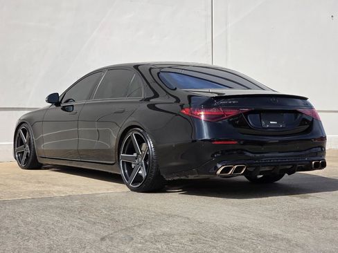 Used 2021 Mercedes-Benz S 580 4MATIC Sedan image 3