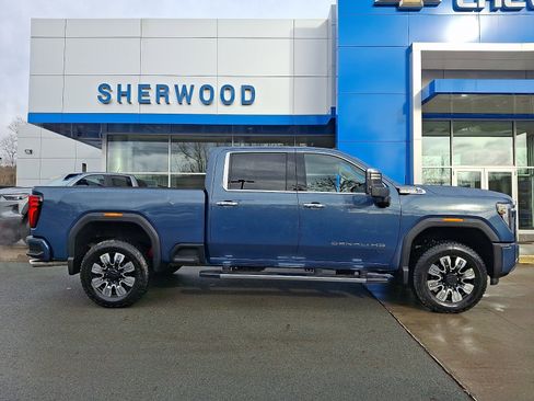 New 2026 GMC Sierra 2500 Denali image 7