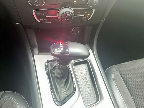 Used 2022 Dodge Charger R/T w/ Plus Group image 16