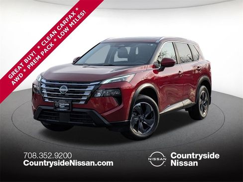 Used 2024 Nissan Rogue SV w/ SV Premium Package image 1