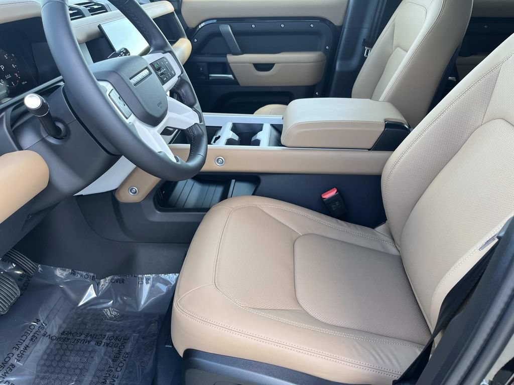 New 2026 Land Rover Defender 110 X-Dynamic SE AWD/4WD image 12