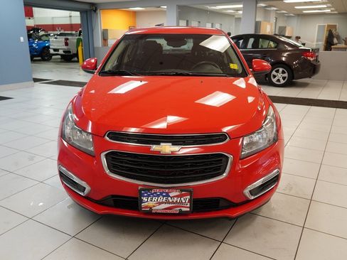 Used 2015 Chevrolet Cruze LT image 14