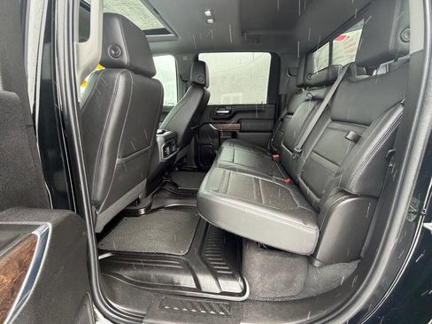 Used 2021 GMC Sierra 2500 Denali w/ Denali Black Diamond Edition image 38