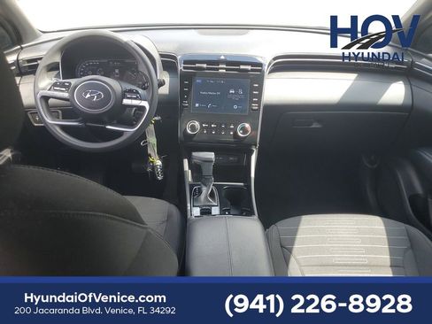 Certified 2023 Hyundai Santa Cruz SE AWD/4WD image 17