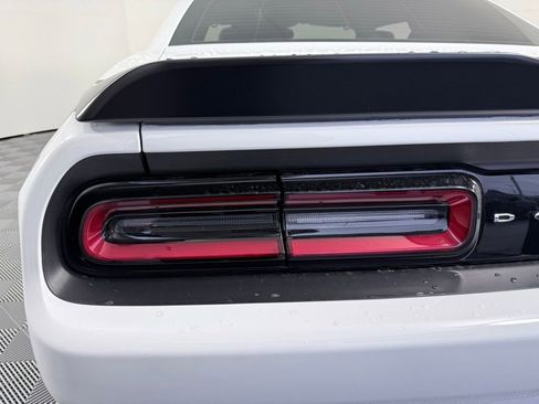 Used 2022 Dodge Challenger R/T Scat Pack w/ Dynamics Package image 27