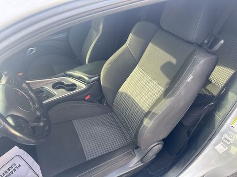 Used 2022 Dodge Challenger GT image 35