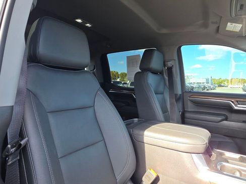 Used 2023 Chevrolet Silverado 1500 LT Trail Boss w/ LT Trail Boss Premium Package image 11