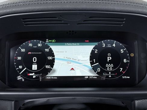 Used 2022 Land Rover Discovery HSE R-Dynamic image 32