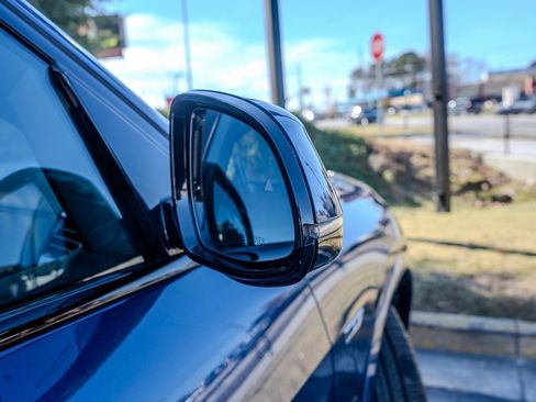 Used 2023 BMW X5 xDrive45e w/ Executive Package image 30