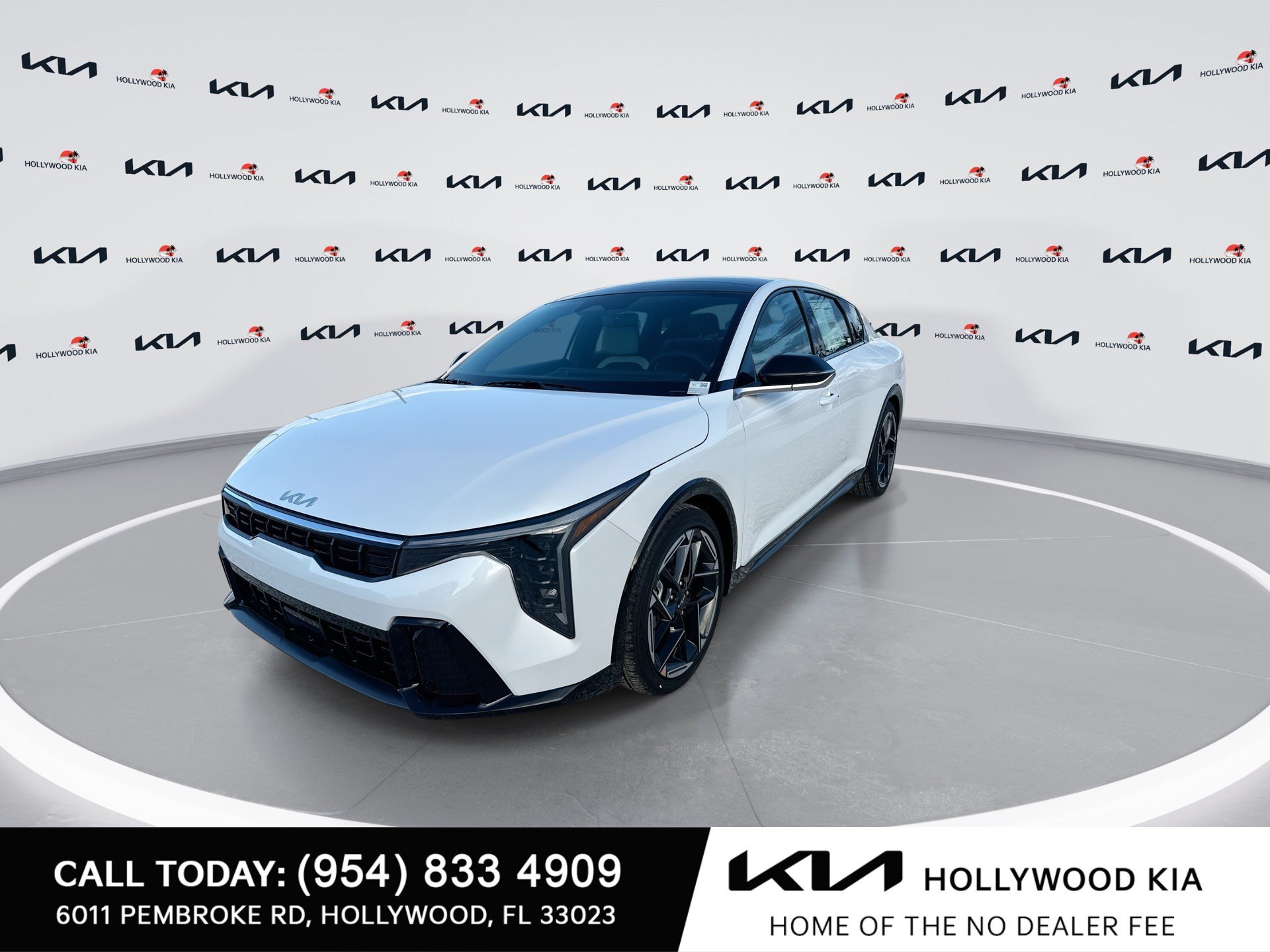 New 2026 Kia K4 GT-Line Turbo w/ GT-Line Premium Package FWD image 4