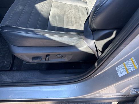 Used 2024 Mitsubishi Outlander SE image 13