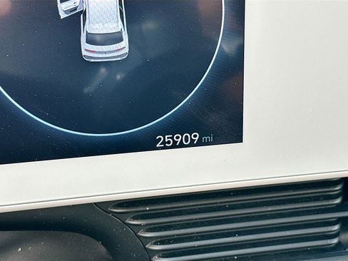 Used 2024 Hyundai Ioniq 5 SEL image 19