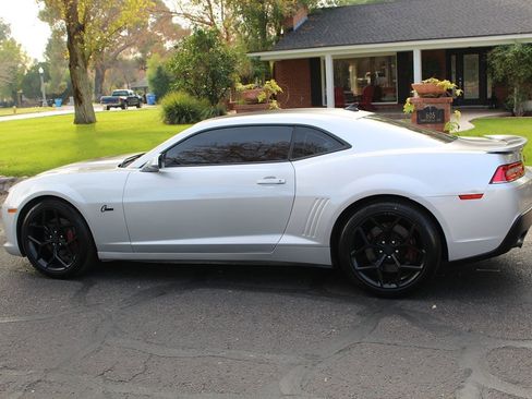 Used 2015 Chevrolet Camaro SS w/ RS Package image 29