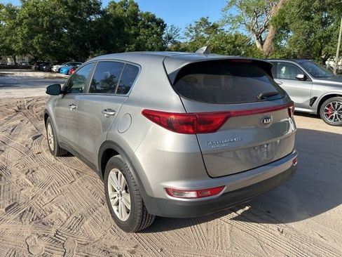 Used 2019 Kia Sportage LX image 3