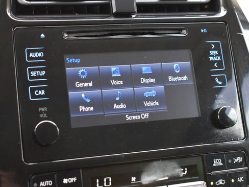 Used 2016 Toyota Prius Two FWD image 21