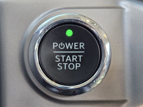 Used 2023 Ford F150 Lightning Pro image 19