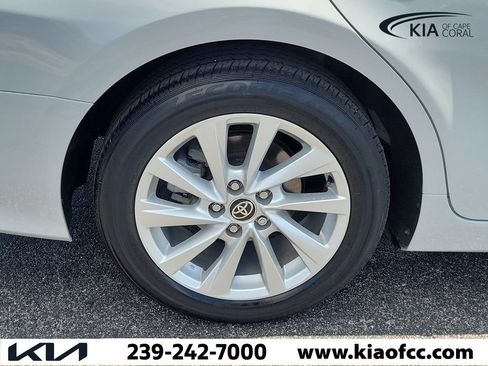 Used 2022 Toyota Camry LE FWD image 9