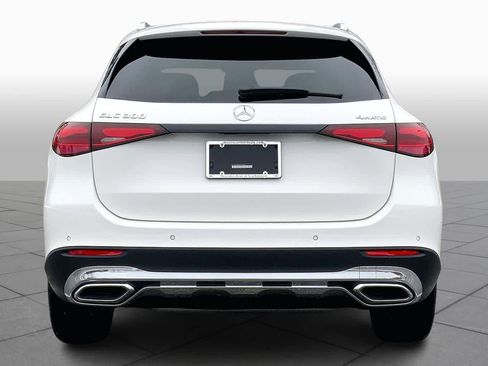Certified 2024 Mercedes-Benz GLC 300 4MATIC image 4