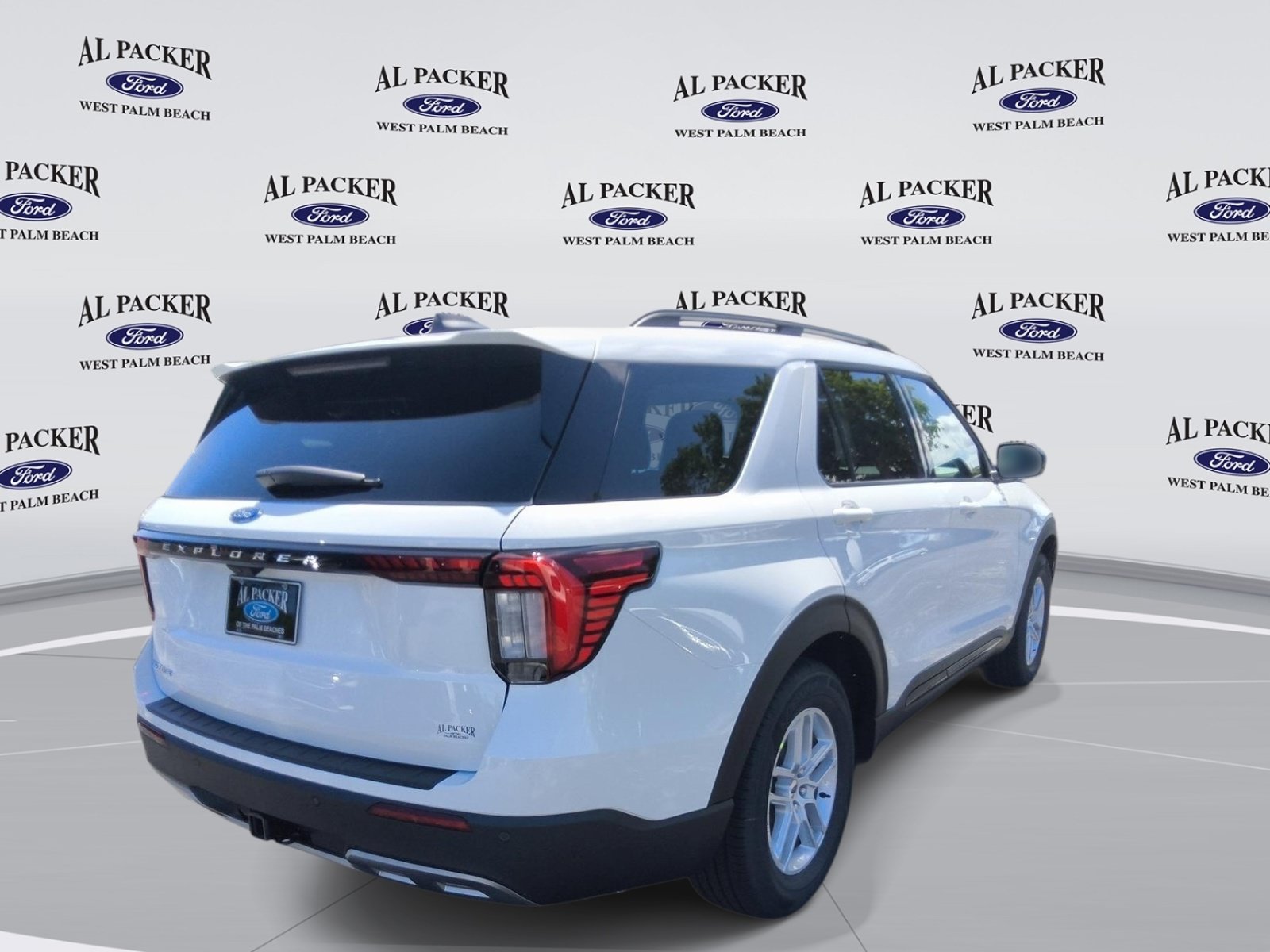 New 2026 Ford Explorer Active w/ Active Comfort Package RWD image 5