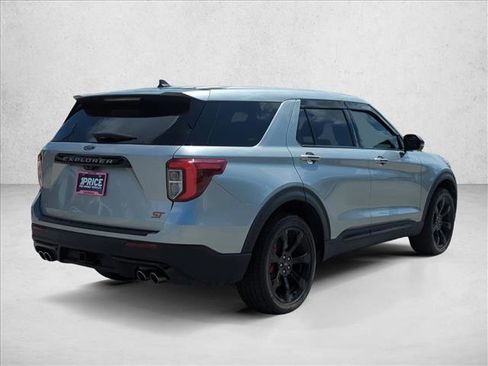 Certified 2022 Ford Explorer ST w/ Equipment Group 401A AWD/4WD image 5