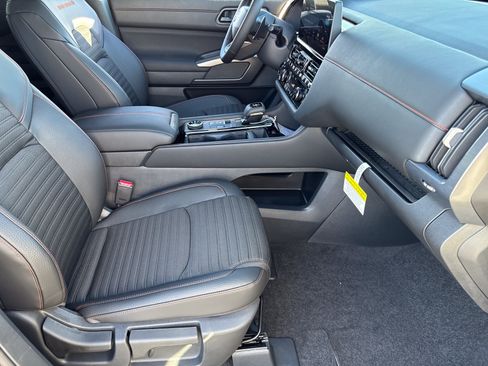 New 2026 Nissan Pathfinder Rock Creek AWD/4WD image 21