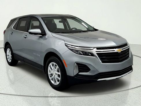 Used 2024 Chevrolet Equinox LT AWD/4WD image 7