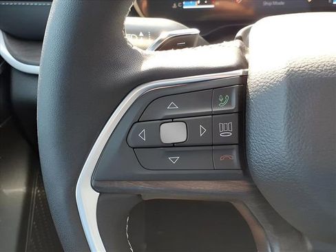 New 2025 Jeep Grand Cherokee L Limited image 25