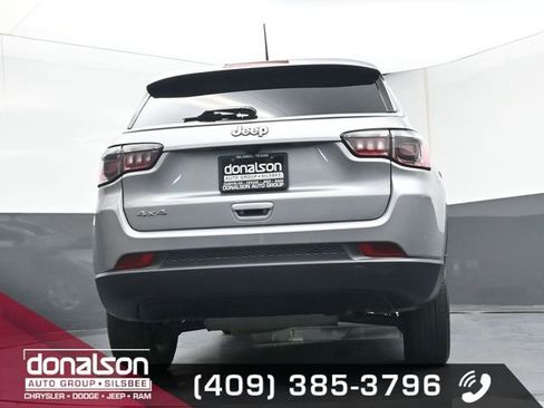 Used 2024 Jeep Compass Sport image 16