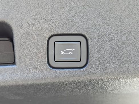 New 2026 Chevrolet Traverse LT w/ Midnight/Sport Edition image 12