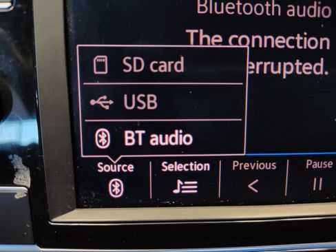 Used 2019 Volkswagen Jetta GLI FWD image 16