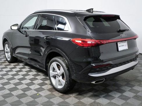 New 2025 Audi Q5 Premium Plus image 31