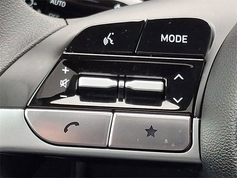 Certified 2024 Hyundai Santa Cruz SEL w/ Activity Package image 21