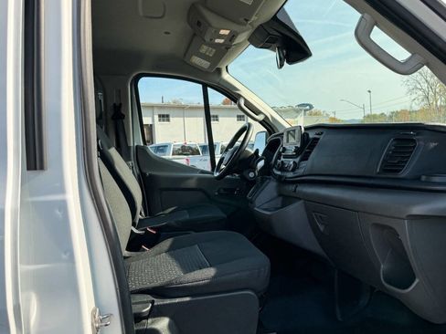 Used 2024 Ford Transit 250 Low Roof w/ Exterior Upgrade Package image 9