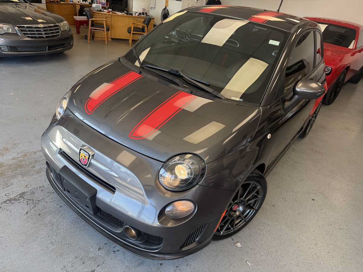 Used 2015 FIAT 500 Abarth FWD image 9