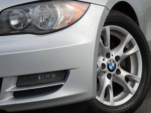Used 2009 BMW 128i Convertible RWD image 29