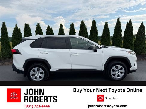 Certified 2025 Toyota RAV4 LE FWD image 1