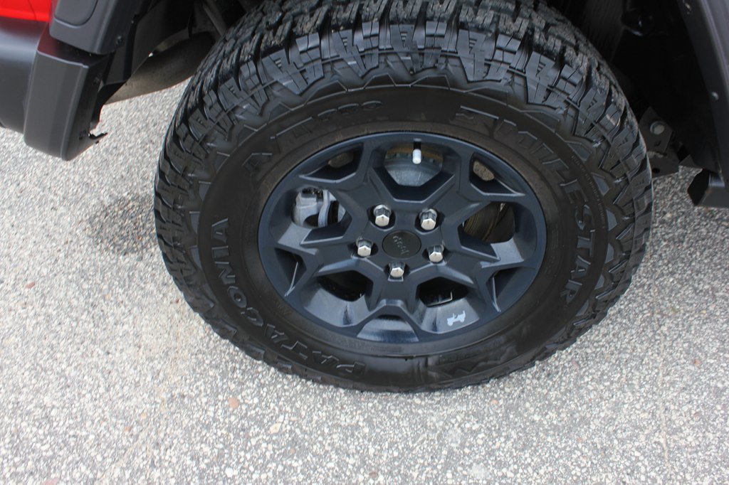 Used 2023 Jeep Wrangler Unlimited w/ Cold Weather Group AWD/4WD image 53