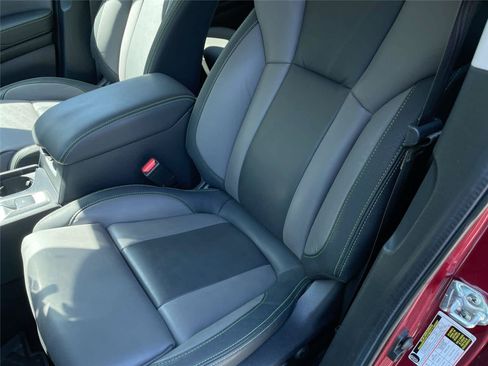 Used 2024 Subaru Ascent Onyx Edition Limited AWD/4WD image 12