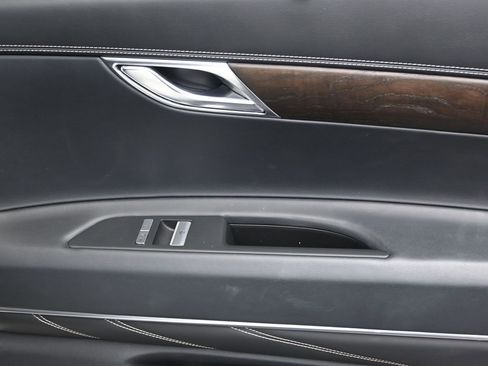 Used 2024 Genesis GV80 3.5T image 14