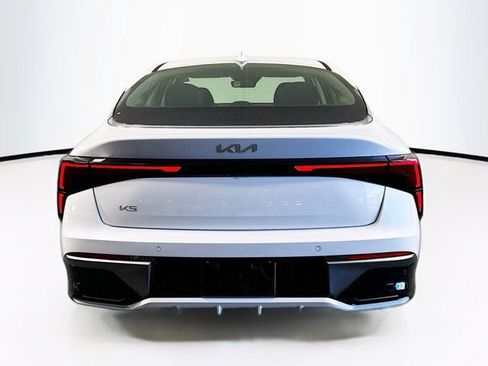 New 2025 Kia K5 LXS image 6
