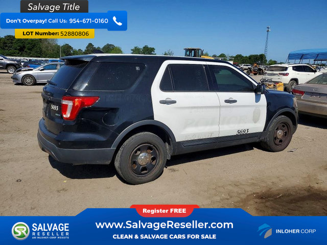 Used 2017 Ford Explorer 4WD Police Interceptor image 4