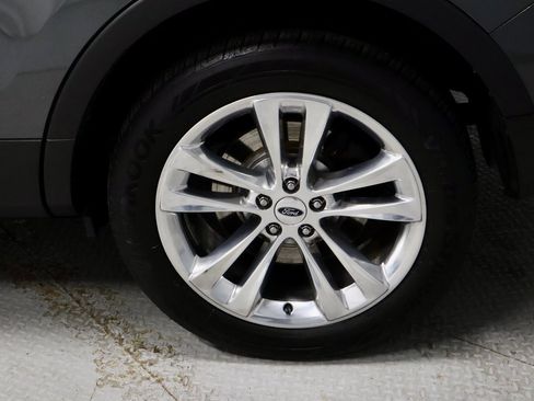 Certified 2019 Ford Explorer Limited w/ Class III Trailer Tow Package image 20