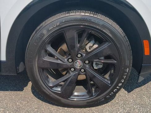 Used 2022 Buick Envision Essence w/ Technology Package II FWD image 8