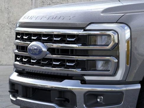 New 2026 Ford F250 Lariat w/ FX4 Off-Road Package AWD/4WD image 31
