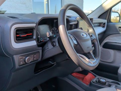 Used 2022 Ford Maverick XLT image 11