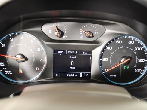 Used 2022 Chevrolet Malibu LT FWD image 18