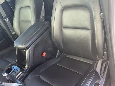 Used 2022 GMC Canyon Elevation w/ Elevation Premium Package image 6