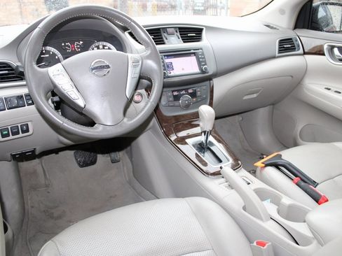 Used 2013 Nissan Sentra SL w/ Leather Pkg image 4